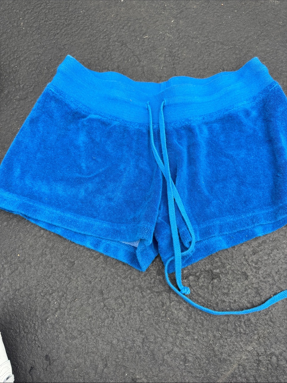 Hard tails Women's Velour Drawstring Lounge Shorts - Blue
